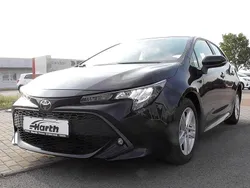 Mysticschwarz mica Gebraucht 2020 Toyota Corolla Limousine | 16.520 € (Fairer Preis)