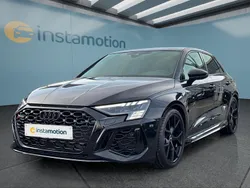 Schwarz Gebraucht 2024 Audi RS3 Sportback Kleinwagen | 66.049 € (Teuer)