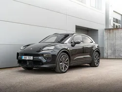 Schwarz Gebraucht 2025 Porsche Macan 4 Electric SUV | 92.032 € (Superpreis)