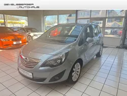 Silber Gebraucht 2011 Opel Meriva Innovation Van / Kleinbus | 5.980 € (Etwas zu teuer)