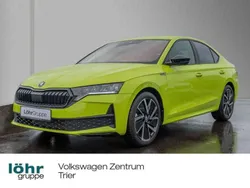 Mamba grün Gebraucht 2024 Skoda Octavia SportLine Limousine | 31.980 € (Fairer Preis)