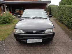 Schwarz Gebraucht 1992 Ford Escort Cabriolet Cabrio | 999 €
