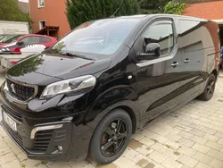Schwarz Gebraucht 2017 Peugeot Traveller Allure Van / Kleinbus | 25.290 € (Superpreis)