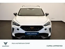 Weiß Gebraucht 2024 Cupra Formentor VZ SUV | 35.690 € (Teuer)