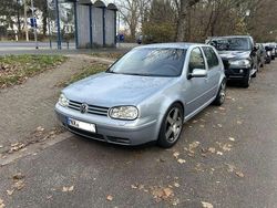 Grau Gebraucht 2003 VW Golf IV Pacific Limousine | 2.700 € (Fairer Preis)