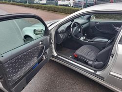 Silber Gebraucht 2003 Mercedes C180 Coupé | 1.800 € (Guter Preis)