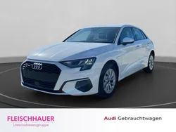 Weiss Gebraucht 2022 Audi A3 Sportback e-tron Limousine | 23.980 € (Fairer Preis)