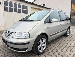 Silber Gebraucht 2010 VW Sharan Exclusive Van / Kleinbus | 4.390 € (Fairer Preis)