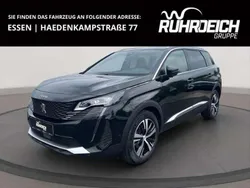 Lackierung schwarz perla nera/ (metallic) Gebraucht 2023 Peugeot 5008 GTi Van / Kleinbus | 35.589 €