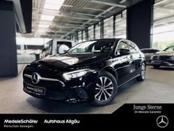 Unilack nachtschwarz Gebraucht 2021 Mercedes A200 Business Limousine | 25.760 € (Fairer Preis)
