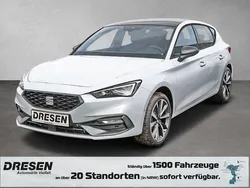 Weiss Neu 2024 Seat Leon FR Limousine | 30.350 € (Fairer Preis)