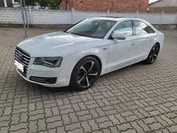 Weiß Gebraucht 2011 Audi A8 Ambiente Limousine | 21.000 €
