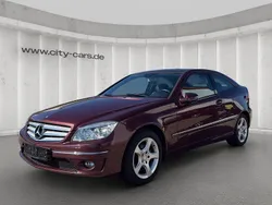Rot Gebraucht 2009 Mercedes CLC180 Kleinwagen | 10.990 € (Etwas zu teuer)
