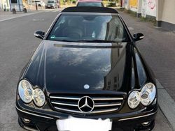 Schwarz Gebraucht 2008 Mercedes CLK200 Avantgarde Cabrio | 8.900 € (Etwas zu teuer)