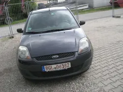 Grau Gebraucht 2006 Ford Fiesta Ambiente Kleinwagen | 450 € (Superpreis)