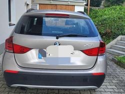 Grau Gebraucht 2011 BMW X1 SUV | 12.900 € (Etwas zu teuer)
