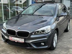 Grau Gebraucht 2015 BMW 220 Basis Kombi | 16.990 € (Fairer Preis)