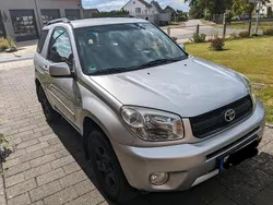 Silber Gebraucht 2004 Toyota RAV4 SUV | 5.000 € (Fairer Preis)