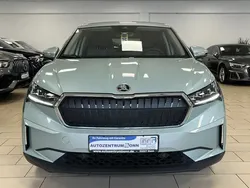Silber Gebraucht 2022 Skoda Enyaq iV Loft SUV | 22.500 € (Fairer Preis)