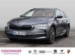 Grau Gebraucht 2024 Skoda Octavia Tour Kombi | 36.490 € (Fairer Preis)