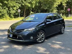 Blau Gebraucht 2013 Toyota Auris Hybrid Edition Limousine | 8.100 € (Fairer Preis)