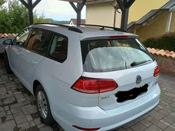 Weiß Gebraucht 2017 VW Golf VII Trendline Kombi | 8.500 € (Fairer Preis)