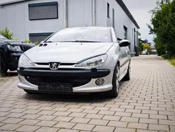 Silber Gebraucht 2002 Peugeot 206 CC Cabrio | 2.500 € (Fairer Preis)