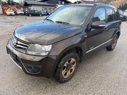 Braun Gebraucht 2014 Suzuki Vitara SUV | 3.950 € (Guter Preis)