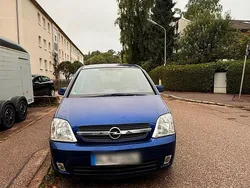 Blau Gebraucht 2004 Opel Meriva Van / Kleinbus | 1.500 € (Guter Preis)