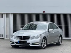 Silber Gebraucht 2010 Mercedes E350 Limousine | 9.200 € (Fairer Preis)
