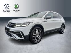 Weiß Gebraucht 2022 VW Tiguan Allspace Elegance SUV | 32.770 € (Superpreis)
