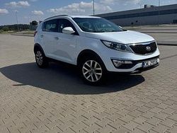 Weiß Gebraucht 2015 Kia Sportage SUV | 10.900 €