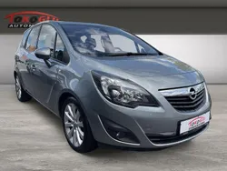 Silber Gebraucht 2011 Opel Meriva Innovation Van / Kleinbus | 4.490 € (Guter Preis)