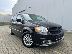 Schwarz Gebraucht 2019 Dodge Grand Caravan Van / Kleinbus | 18.500 € (Etwas zu teuer)