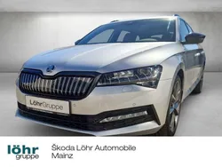 Brilliantsilber metallic Gebraucht 2020 Skoda Superb SportLine Kombi | 25.420 € (Fairer Preis)