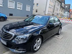 Schwarz Gebraucht 2014 Mercedes E400 Limousine | 19.999 €