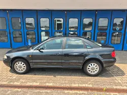 Schwarz Gebraucht 1998 Audi A4 Coupé | 1.449 €