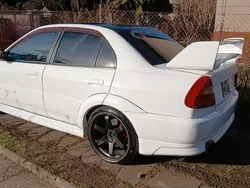 Weiß Gebraucht 1999 Mitsubishi Lancer Limousine | 29.900 €
