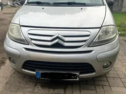 Silber Gebraucht 2008 Citroën C3 Kleinwagen | 600 €