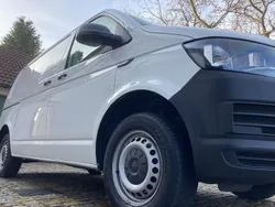 Grau Gebraucht 2018 VW T6 Van | 15.000 €