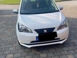 Weiß Gebraucht 2013 Seat Mii Style Kleinwagen | 6.900 € (Etwas zu teuer)