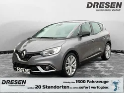 Grau Gebraucht 2018 Renault Scénic IV LIMITED Van / Kleinbus | 15.990 € (Fairer Preis)