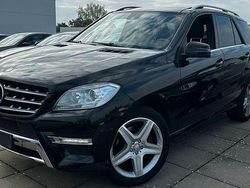 Schwarz Gebraucht 2012 Mercedes ML250 Edition 1 SUV | 17.999 € (Etwas zu teuer)