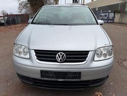 Reflexsilber metallic Gebraucht 2006 VW Touran Trendline Van / Kleinbus | 1.300 € (Superpreis)