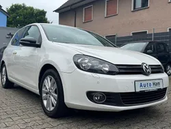Weiß Gebraucht 2011 VW Golf VI Style Limousine | 5.700 € (Guter Preis)