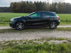 Mercedes GLA200