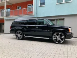 Schwarz Gebraucht 2003 Cadillac Escalade SUV | 27.500 € (Etwas zu teuer)