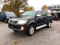 Schwarz Gebraucht 2011 Toyota HiLux Abholung | 13.499 €