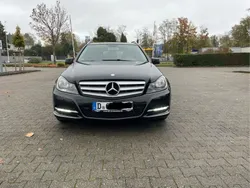 Schwarz Gebraucht 2014 Mercedes C180 Avantgarde Kombi | 14.690 € (Fairer Preis)