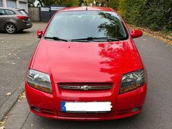 Rot Gebraucht 2005 Chevrolet Kalos Limousine | 1.700 € (Etwas zu teuer)